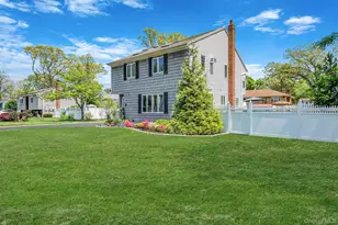 935 Sterling Pl, West Babylon, NY 11704 - Photo 46