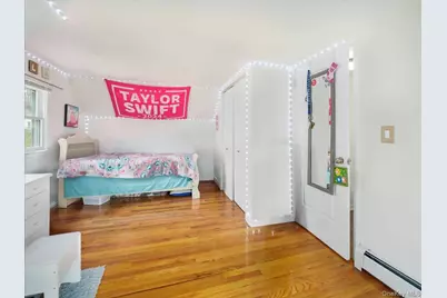 35 Hillside Avenue, Suffern, NY 10901 - Photo 20