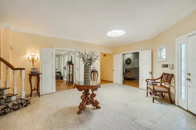274 River Road, Saint James, NY 11787 - Photo 4