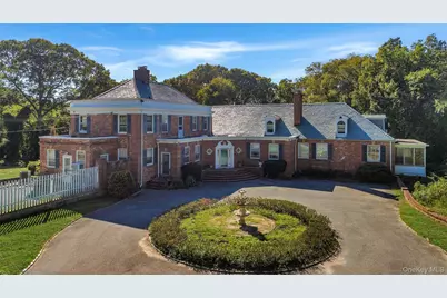 274 River Road, Saint James, NY 11787 - Photo 1