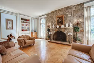274 River Rd, Saint James, NY 11787 - Photo 6