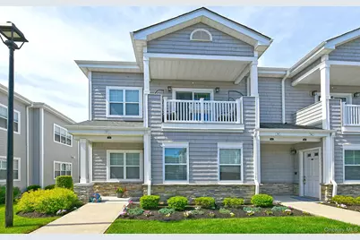 53 Winter Place #53, East Northport, NY 11731 - Photo 32