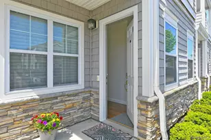 53 Winter Pl, East Northport, NY 11731 - Photo 2