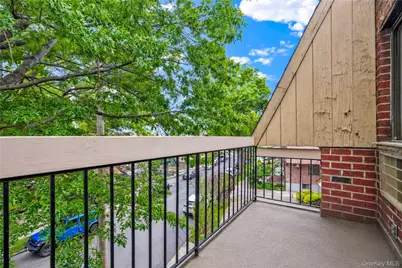 71-48 162nd Street #3, Fresh Meadows, NY 11365 - Photo 12