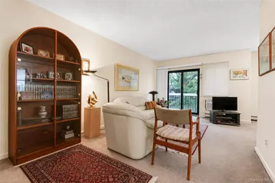 71-48 162nd Street #3, Fresh Meadows, NY 11365 - Photo 10