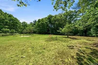 37 Winston Drive, Smithtown, NY 11787 - Photo 28