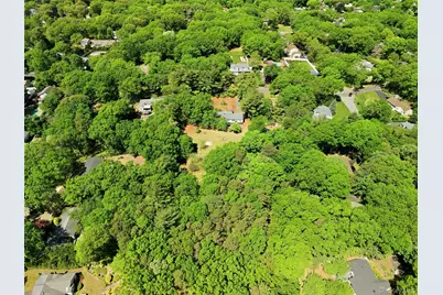 37 Winston Drive, Smithtown, NY 11787 - Photo 36