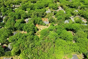 37 Winston Dr, Smithtown, NY 11787 - Photo 36