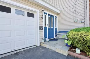 16 Adler Ct, West Haverstraw, NY 10993 - Photo 4