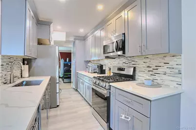 16 Adler Court, West Haverstraw, NY 10993 - Photo 12