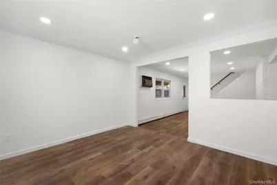 22 Lowland Road, Levittown, NY 11756 - Photo 12