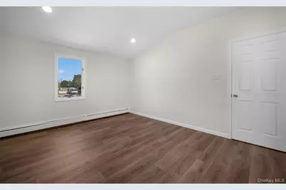 22 Lowland Road, Levittown, NY 11756 - Photo 24