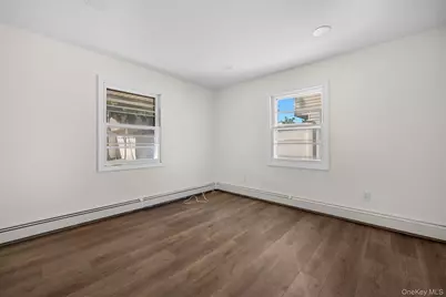 22 Lowland Road, Levittown, NY 11756 - Photo 20
