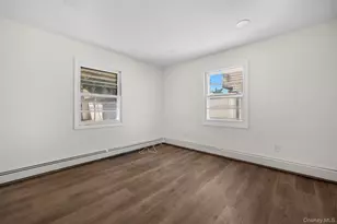 22 Lowland Rd, Levittown, NY 11756 - Photo 20