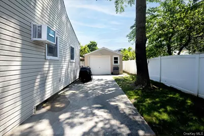 32 Yost Boulevard, Oceanside, NY 11572 - Photo 26