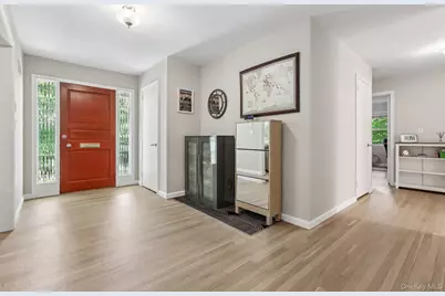 62 Mohegan Road, Larchmont, NY 10538 - Photo 10