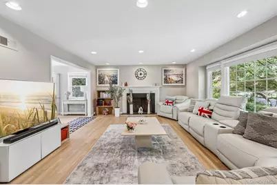 62 Mohegan Road, Larchmont, NY 10538 - Photo 12
