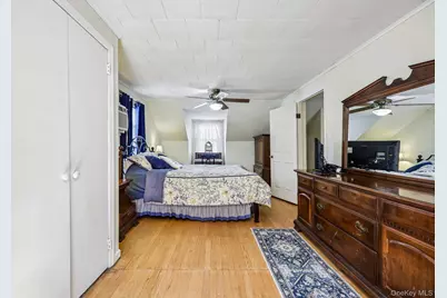 63 Kilburn Road S, West Hempstead, NY 11552 - Photo 32