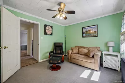 63 Kilburn Road S, West Hempstead, NY 11552 - Photo 28