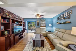 63 Kilburn Rd S, West Hempstead, NY 11552 - Photo 4