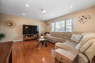 12 Northern Pkwy E, Plainview, NY 11803 - Photo 8
