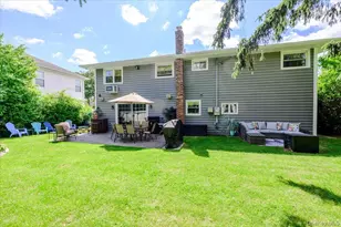 12 Northern Pkwy E, Plainview, NY 11803 - Photo 26