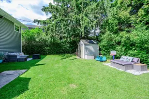 12 Northern Pkwy E, Plainview, NY 11803 - Photo 24
