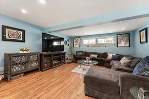 12 Northern Pkwy E, Plainview, NY 11803 - Photo 16