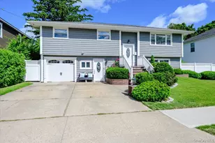 12 Northern Pkwy E, Plainview, NY 11803 - Photo 2