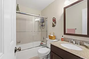 15 Greenridge Ave, White Plains, NY 10605 - Photo 18