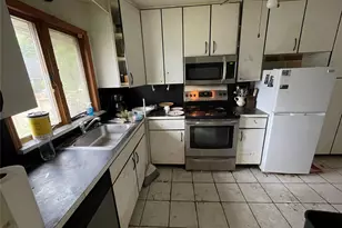 2043 Paddock Rd, Seaford, NY 11783 - Photo 4