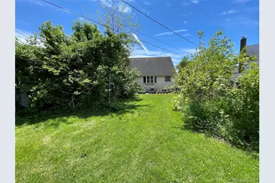 2043 Paddock Road, Seaford, NY 11783 - Photo 2