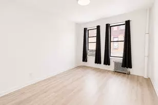168-10 Crocheron Ave, Flushing, NY 11358 - Photo 10