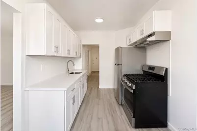 168-10 Crocheron Avenue #1A, Flushing, NY 11358 - Photo 4