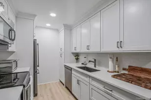 38 Richmond Blvd, Ronkonkoma, NY 11779 - Photo 8