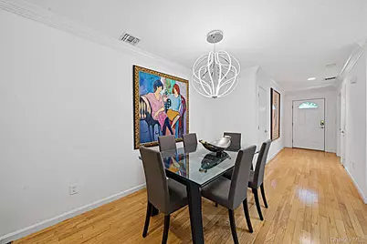 1053 Savoy Drive, Melville, NY 11747 - Photo 10