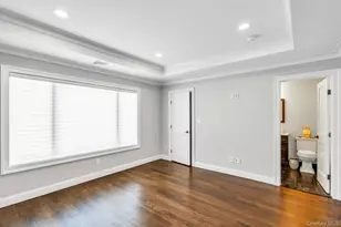 12 Barbara Ln, Glen Cove, NY 11542 - Photo 32