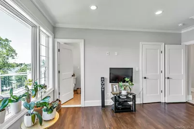 12 Barbara Lane, Glen Cove, NY 11542 - Photo 18