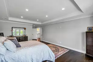 12 Barbara Ln, Glen Cove, NY 11542 - Photo 40