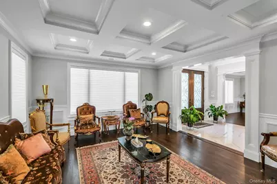 12 Barbara Lane, Glen Cove, NY 11542 - Photo 6