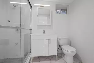 147-29 70th Ave, Flushing, NY 11367 - Photo 18