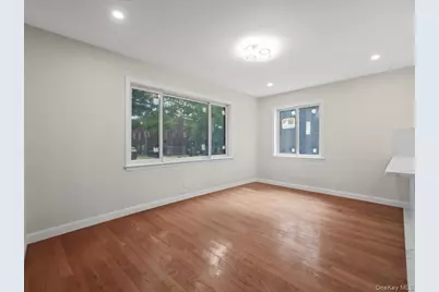 14729 70th Avenue, Flushing, NY 11367 - Photo 4