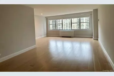 155 W 68th Street #18-10, New York, NY 10023 - Photo 2