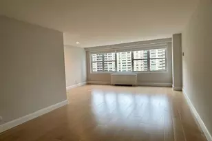 155 W 68th St, New York, NY 10023 - Photo 2
