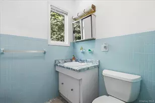 275 Broadfield Rd, New Rochelle, NY 10804 - Photo 18