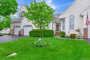 2105 Nicole, Port Jefferson Station, NY 11776 - Photo 2