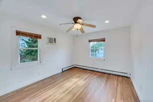 2297 Arby Ct, Wantagh, NY 11793 - Photo 14