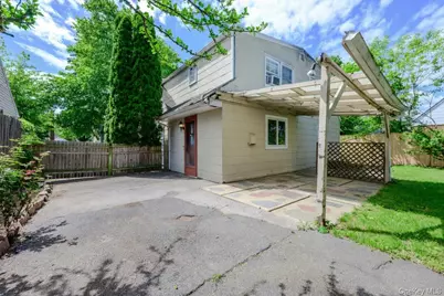 102 E 12th Street, Huntington Station, NY 11746 - Photo 18