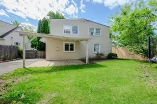 102 E 12th St, Huntington Station, NY 11746 - Photo 20