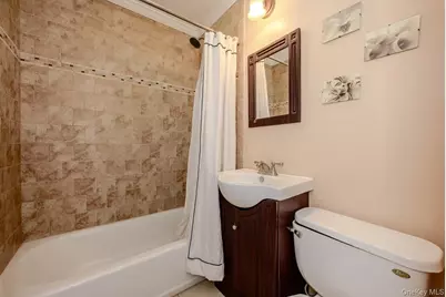 102 E 12th Street, Huntington Station, NY 11746 - Photo 14